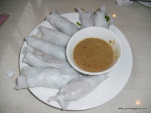 Fresh spring rolls - a classic Vietnamese appetizer.